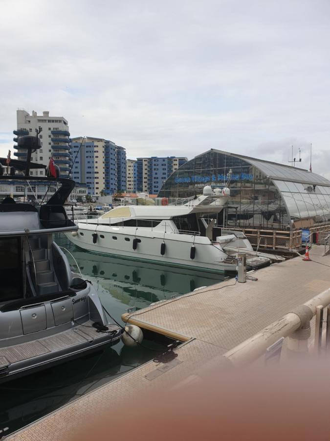 Ocean Village Apartment Gibraltar Exteriör bild
